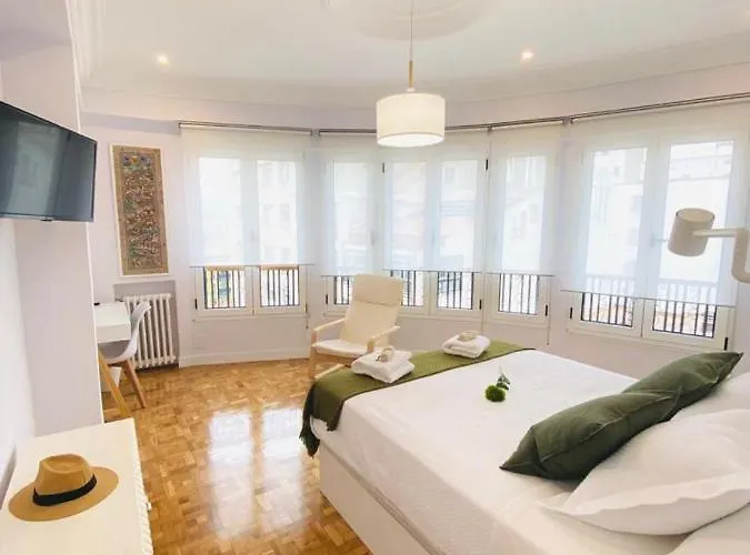 Atico Plaza Appartement *